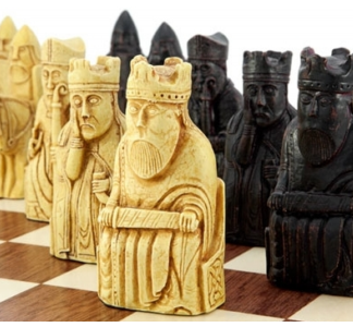 Dal Rossi Italy Chess Pieces: Isle of Lewis