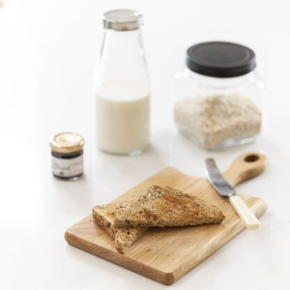 T&G Farmhouse Serving Board, Small Oak - Image 2