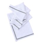 Bee Embroidered Tablecloth, 160x280cm
