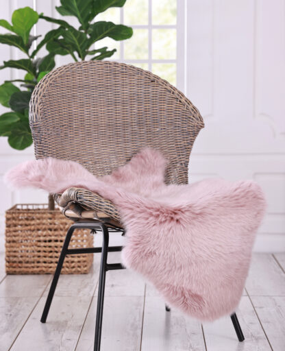 New Zealand Wool Sheepskin Rug, Blush, Single