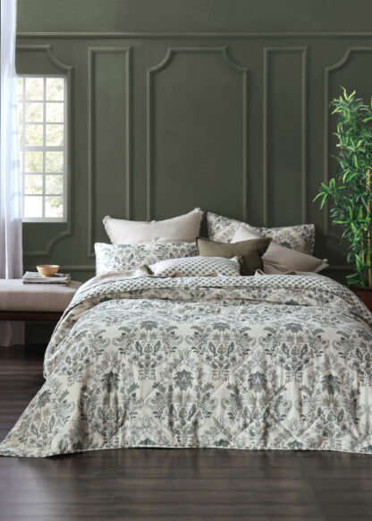 Jovany Bedspread Set - Image 5