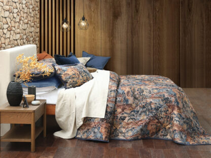 Kashan Bedspread Set - Image 2