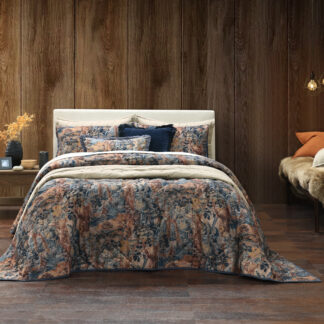 Kashan Bedspread Set