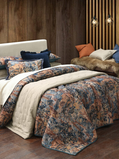 Kashan Bedspread Set - Image 4