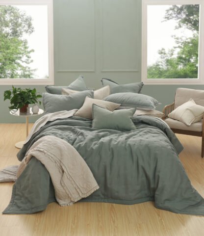 Laundered Linen Bedspread Set, Seagrass - Image 4