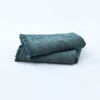 Mayen Throw, Bluestone