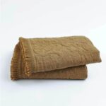 Mayen Throw, Cumin