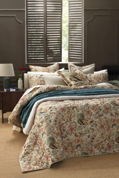 Milan Bedspread Set - Image 5