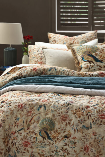 Milan Bedspread Set - Image 3