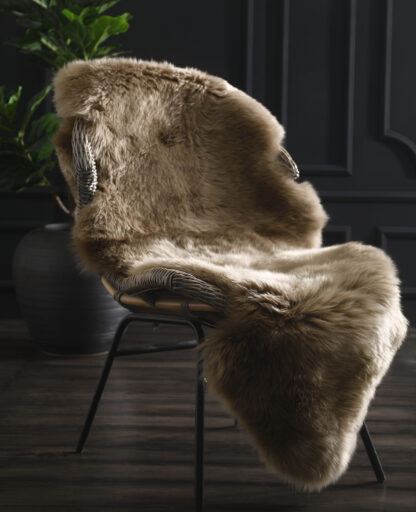 New Zealand Wool Sheepskin Rug, Taupe, Double