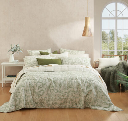 Verdun Bedspread Set