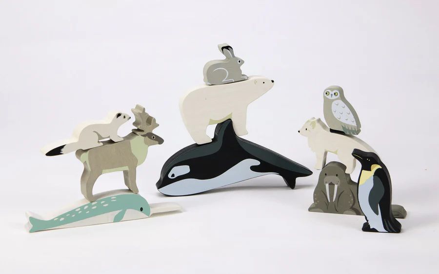 Tender Leaf Toys: Display Shelf with Polar Animals - Image 5