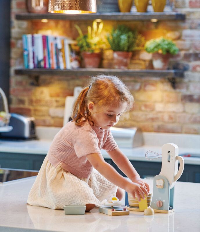 Tender Leaf Toys: Home Baking Set - Image 3