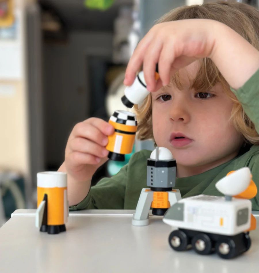 Tender Leaf Toys: Space Voyager Set - Image 4