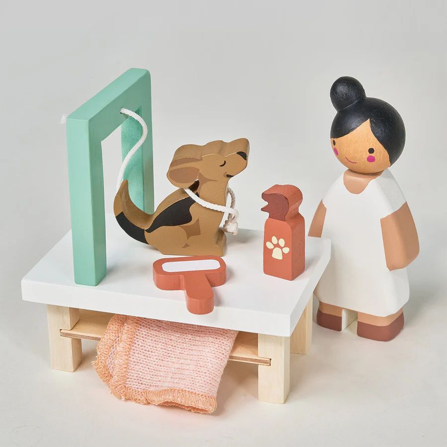 Tender Leaf Toys: Waggy Tails Dog Salon - Image 6