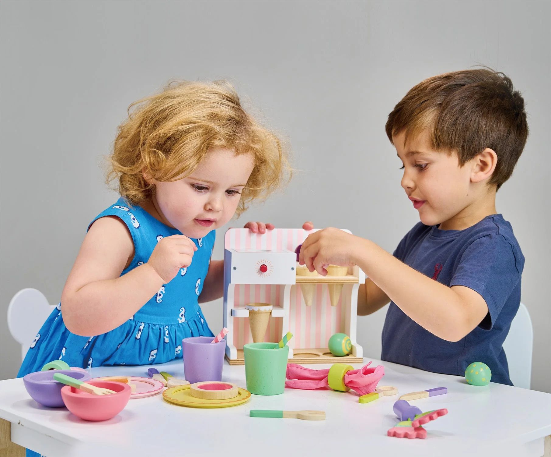 Mentari: Ice Cream Kiosk - Image 3