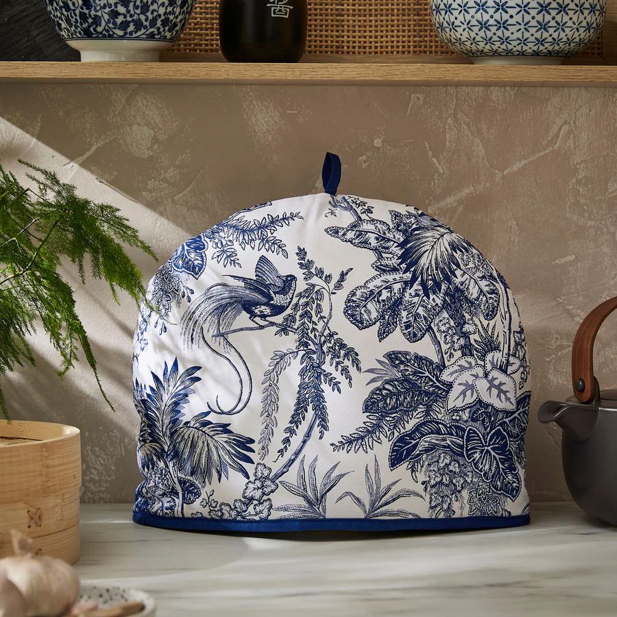 Ulster Weavers Tea Cosy, Willow Toile - Image 3