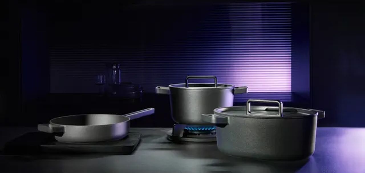 WMF Flavour Cast Iron Roaster, Oval, 33cmx26cm - Image 4