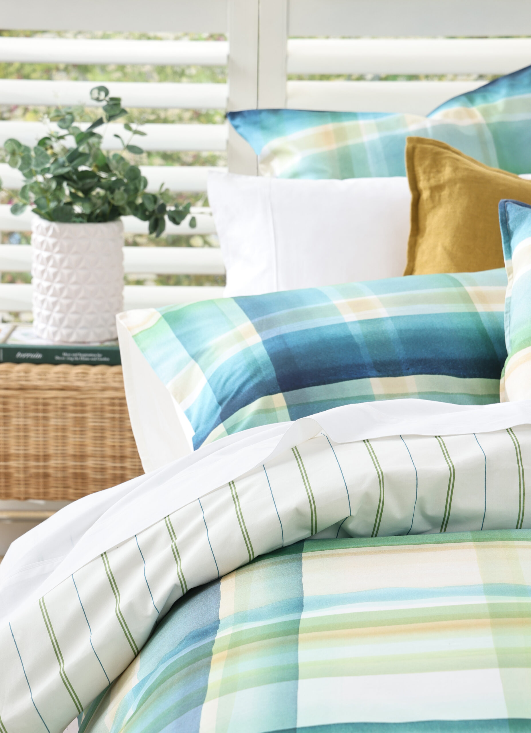Freddie Reversible Duvet Set - Image 2