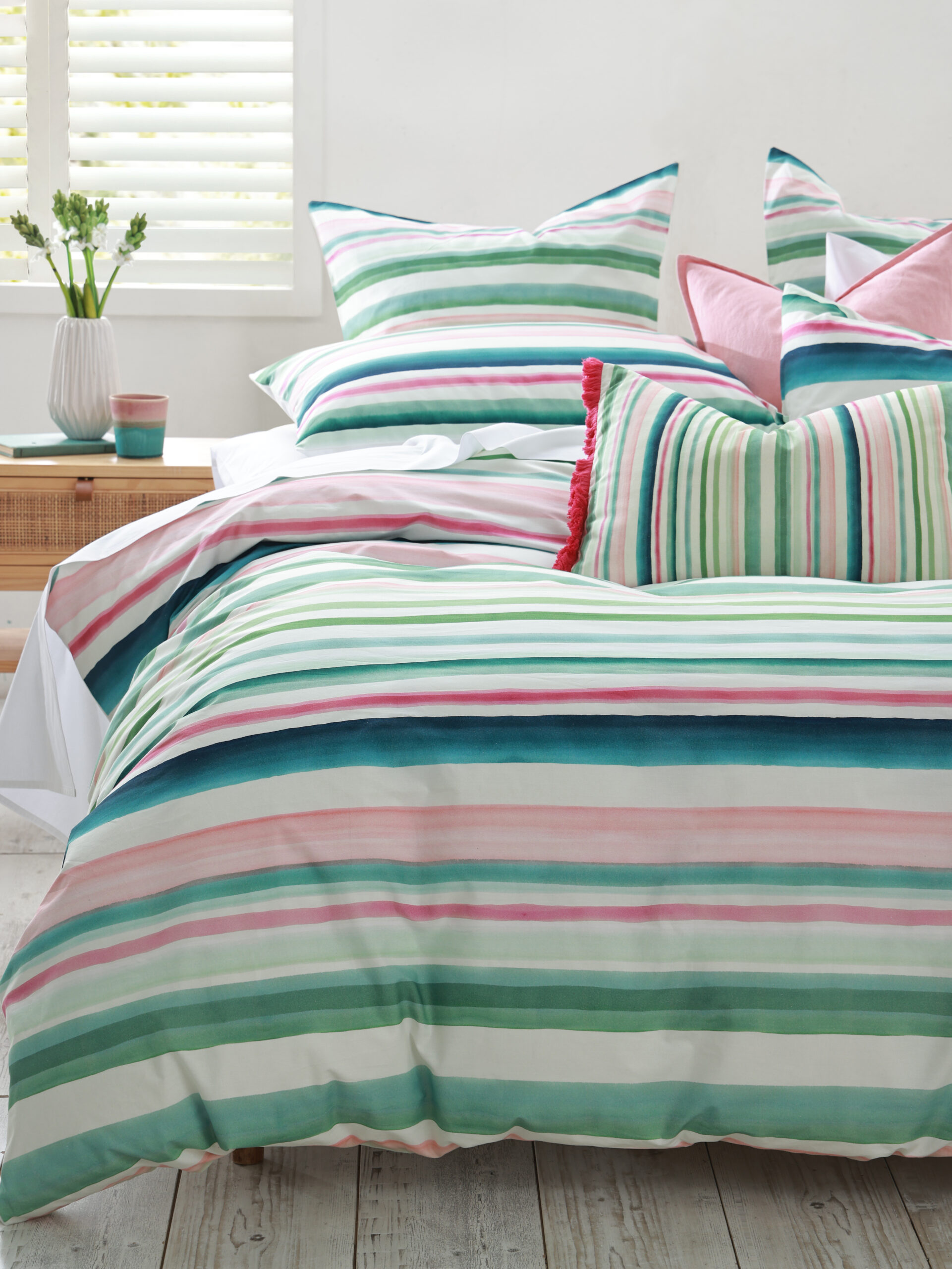 Freya Reversible Duvet Set - Image 2